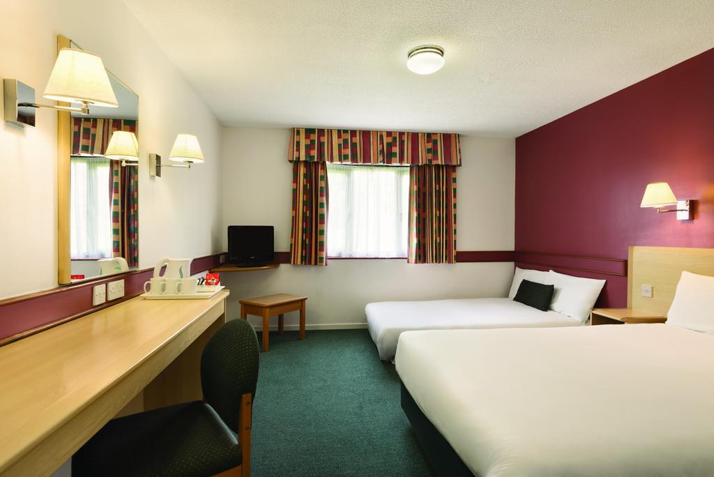 Days Inn Hotel Bradford - Leeds Brighouse Δωμάτιο φωτογραφία