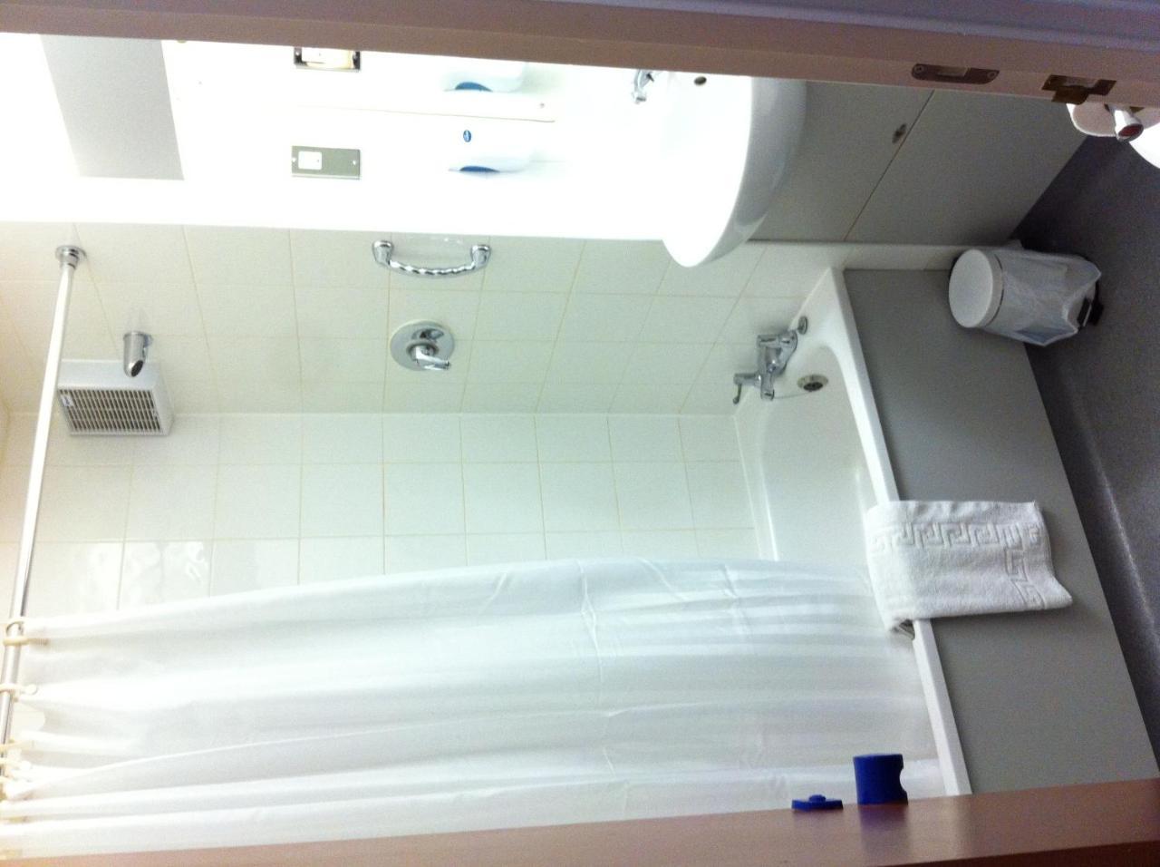 Days Inn Hotel Bradford - Leeds Brighouse Εξωτερικό φωτογραφία